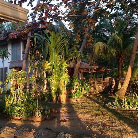The Bruce Luxury Private Cottage Siquijor Esterno foto